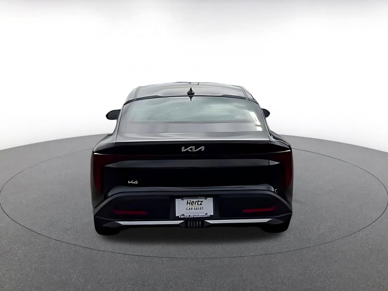 Used 2025 Kia K4 LXS image 12