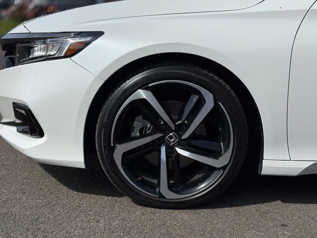 Used 2022 Honda Accord Sport image 9