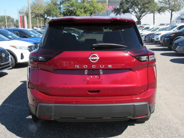 Certified 2025 Nissan Rogue S image 4