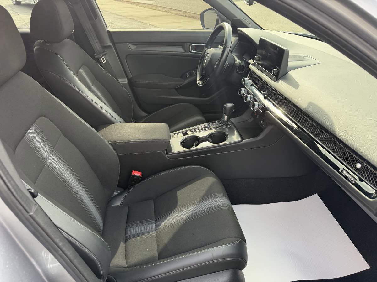 Used 2022 Honda Civic Sport image 18
