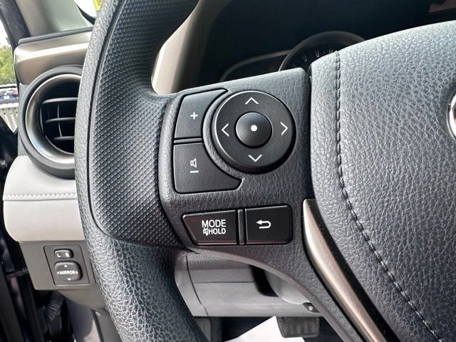 Used 2014 Toyota RAV4 XLE AWD/4WD image 21