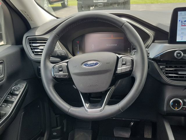 Certified 2023 Ford Escape Active AWD/4WD image 27