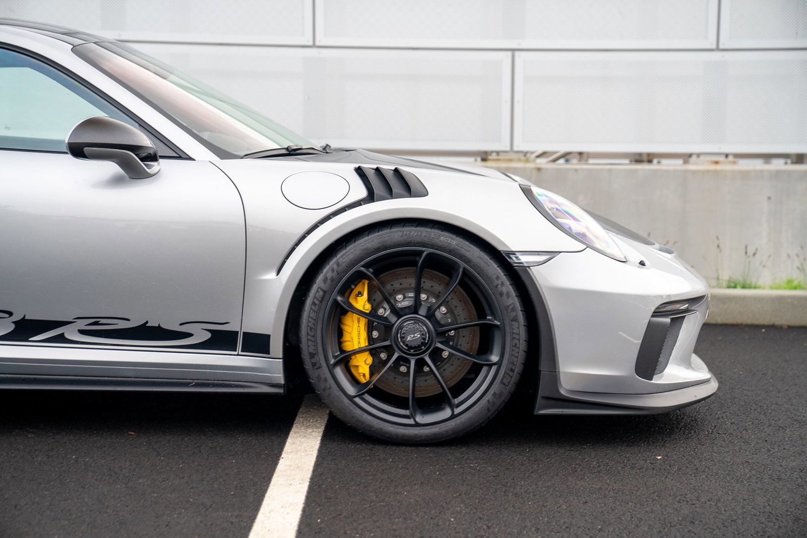 Used 2019 Porsche 911 GT3 RS image 9