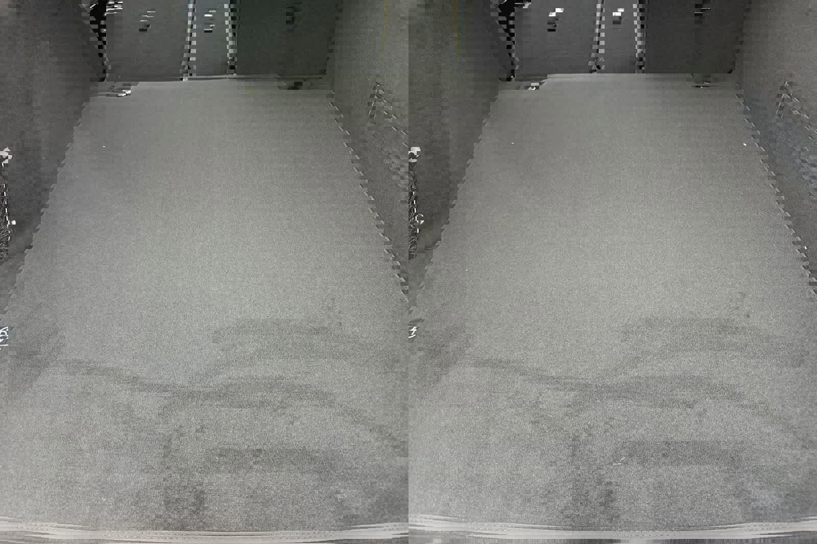 New 2026 Mercedes-Benz E 450 4MATIC All-Terrain Wagon image 14