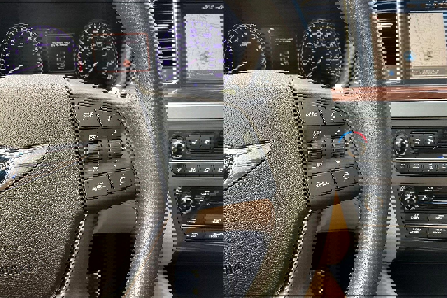 Used 2017 Genesis G80 3.8 w/ Option Group 02 image 13