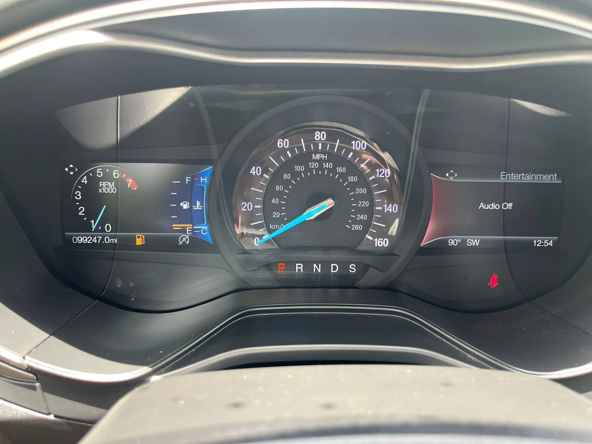 Used 2019 Ford Fusion SE w/ Equipment Group 151A FWD image 18