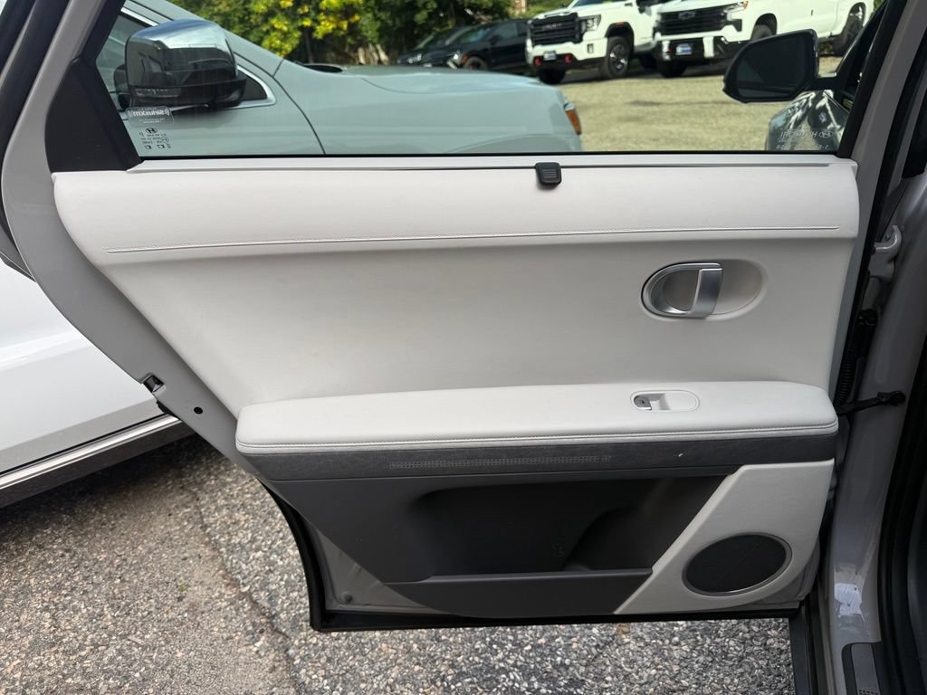 Certified 2023 Hyundai Ioniq 5 Limited AWD/4WD image 18