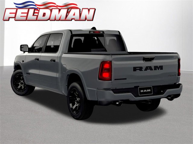 New 2026 RAM 1500 4x4 Crew Cab video 1
