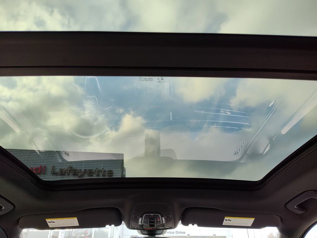 New 2026 Audi Q7 3.0T Premium Plus image 11