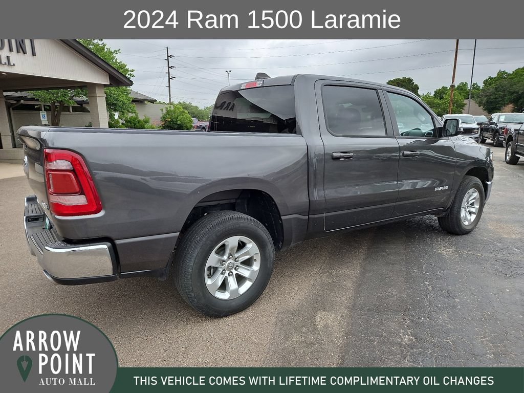 Used 2024 RAM 1500 Laramie AWD/4WD image 12
