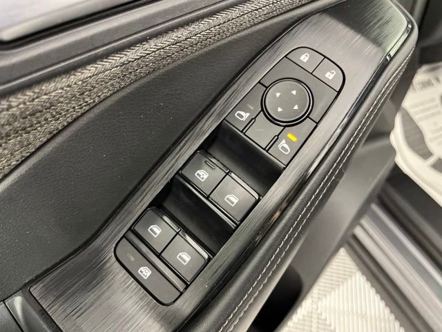 Used 2022 Nissan Rogue SV FWD image 32