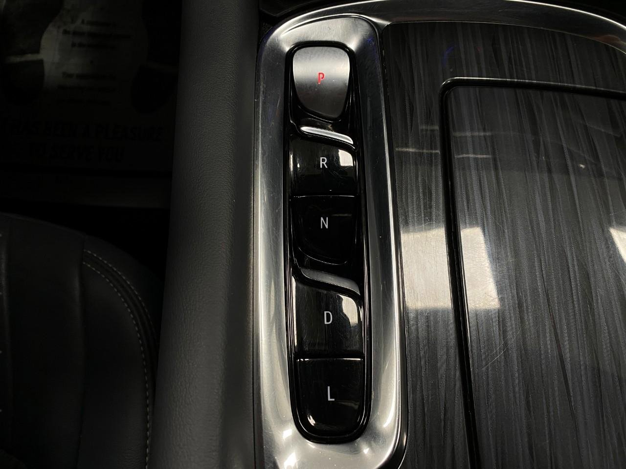 Used 2022 Buick Enclave Essence w/ Experience Buick Package image 27