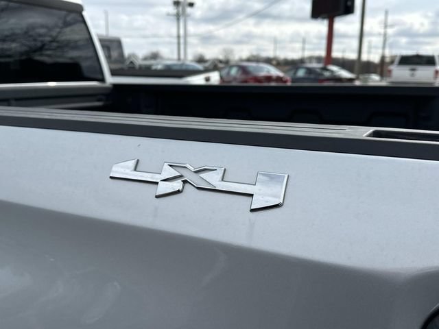 Used 2022 GMC Sierra 1500 Pro w/ Pro Value Package AWD/4WD image 14