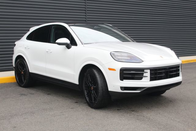 New 2026 Porsche Cayenne Base image 10