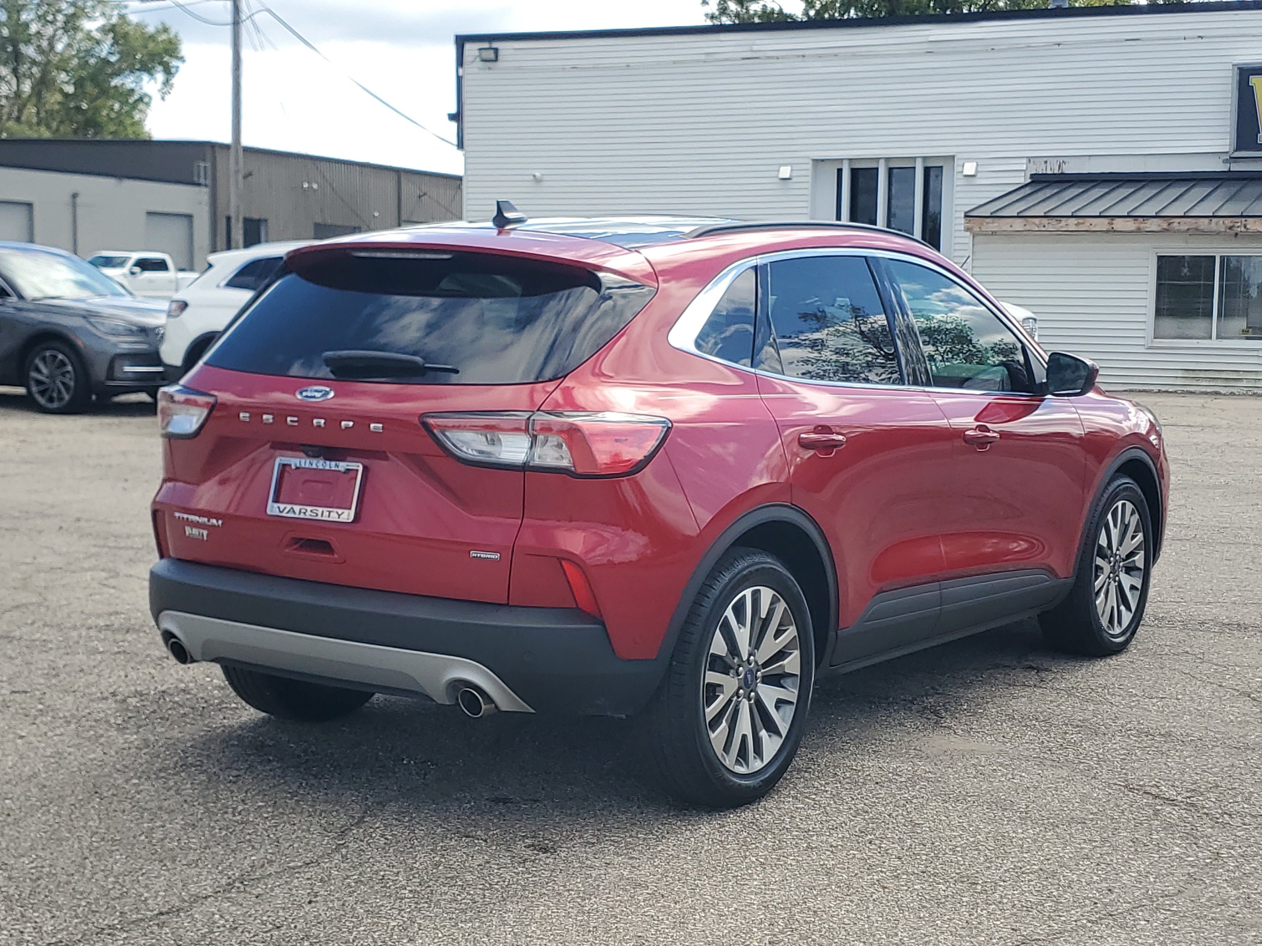 Used 2021 Ford Escape Titanium FWD image 6