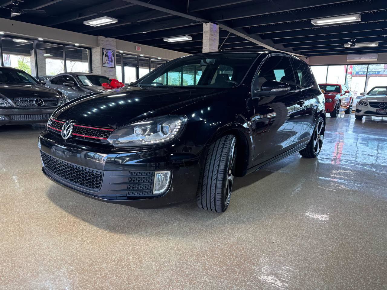 Used 2013 Volkswagen GTI 2-Door image 3