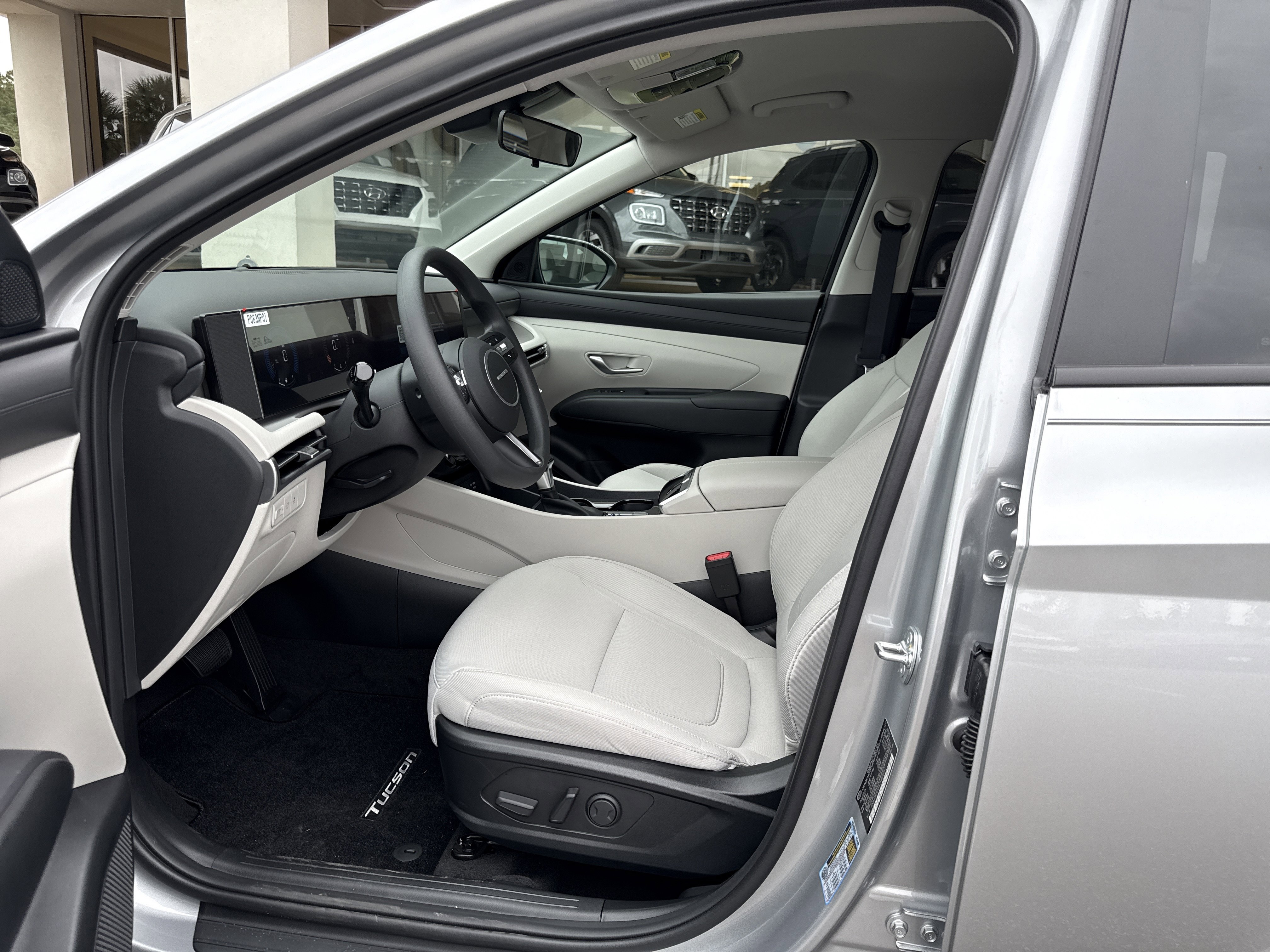 New 2026 Hyundai Tucson SEL image 12