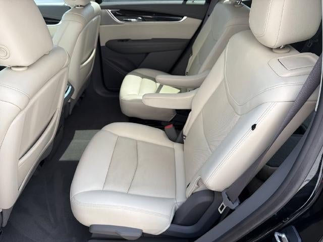 Used 2021 Cadillac XT6 Premium Luxury FWD image 21