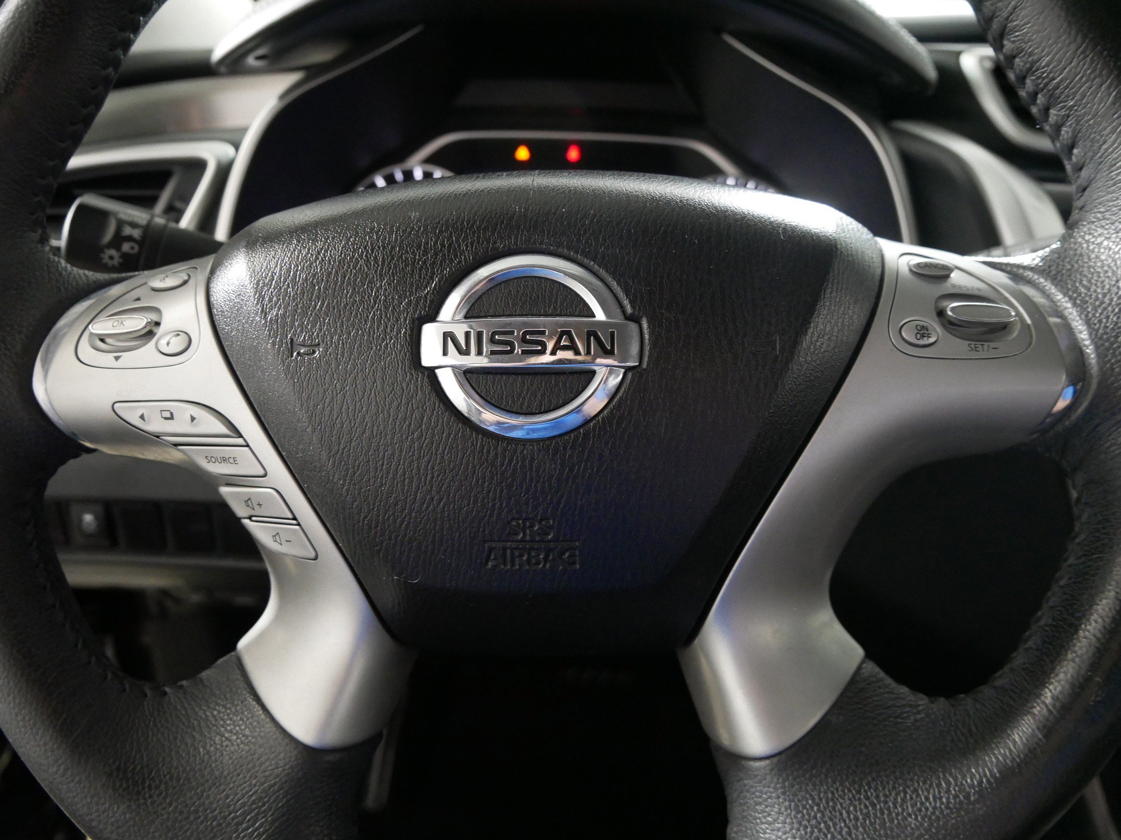 Used 2017 Nissan Murano SV image 25