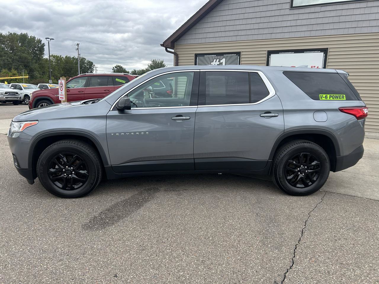 Used 2018 Chevrolet Traverse LS AWD/4WD image 8