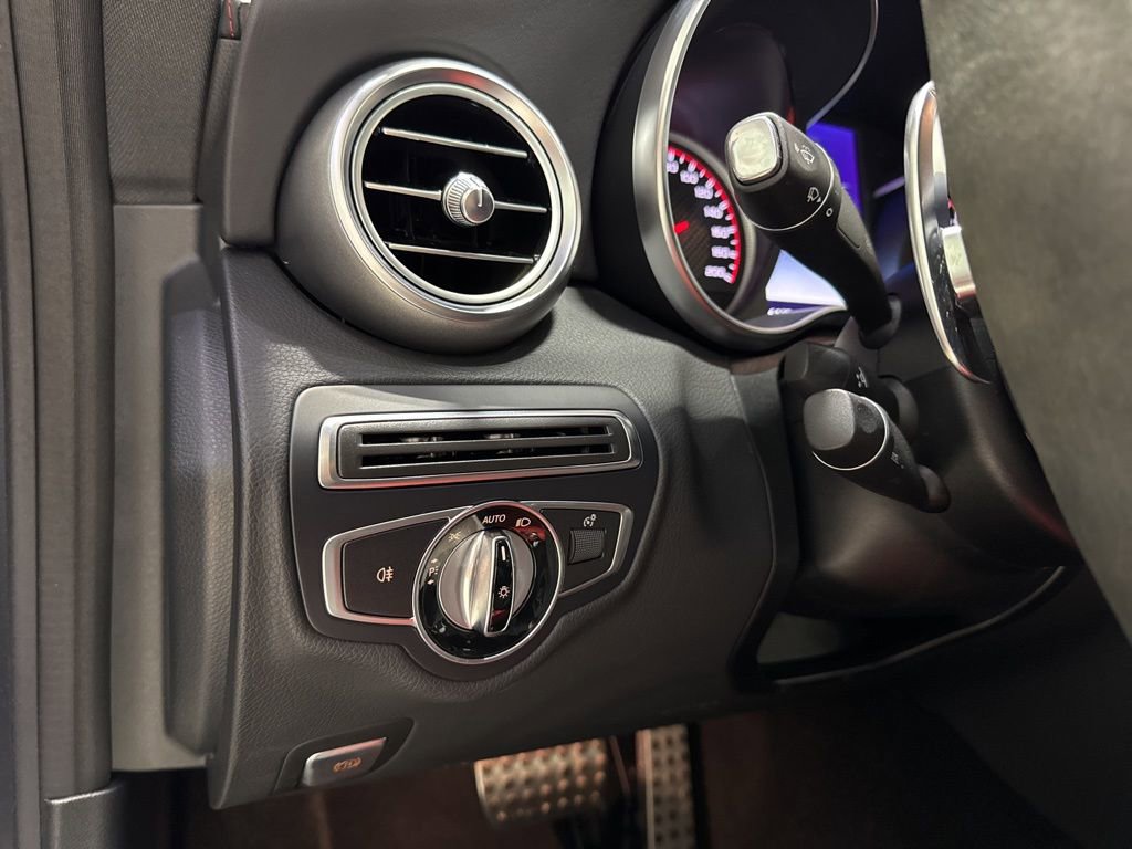 Used 2017 Mercedes-Benz C 63 AMG S image 32