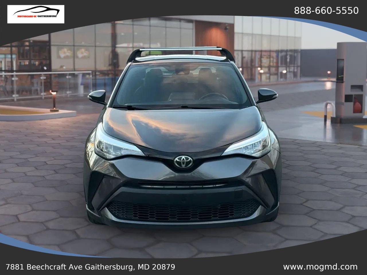 Used 2022 Toyota C-HR XLE FWD image 5
