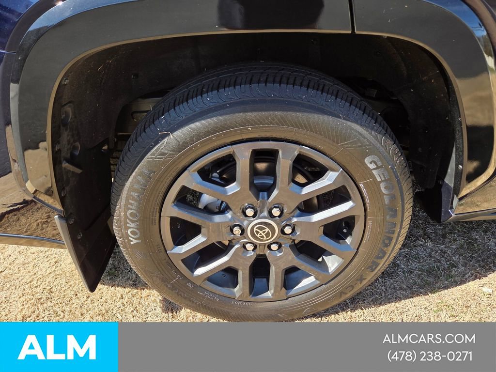 Used 2023 Toyota Sequoia Platinum image 17