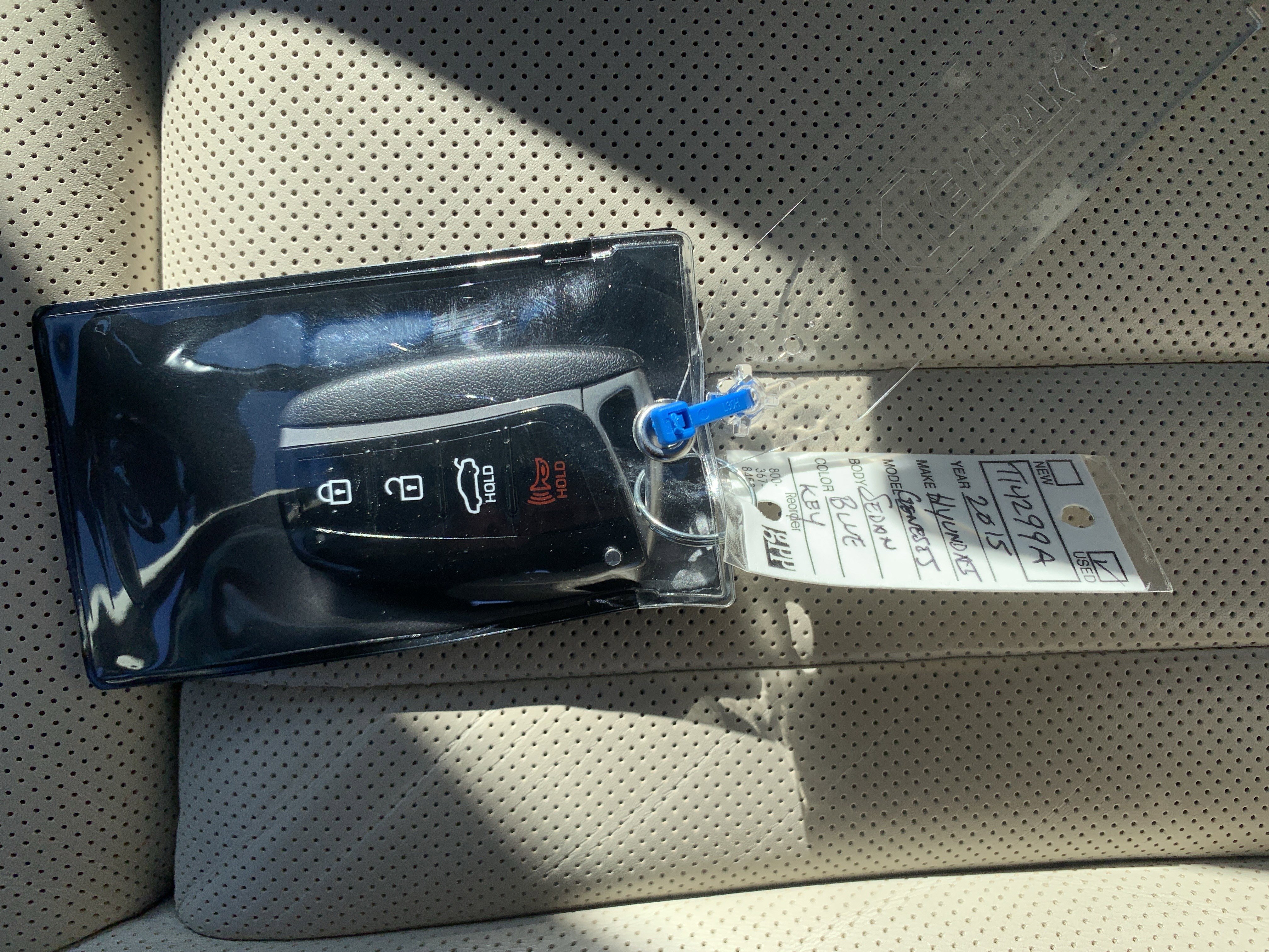 Used 2015 Hyundai Genesis 3.8 w/ Option Group 04 image 37