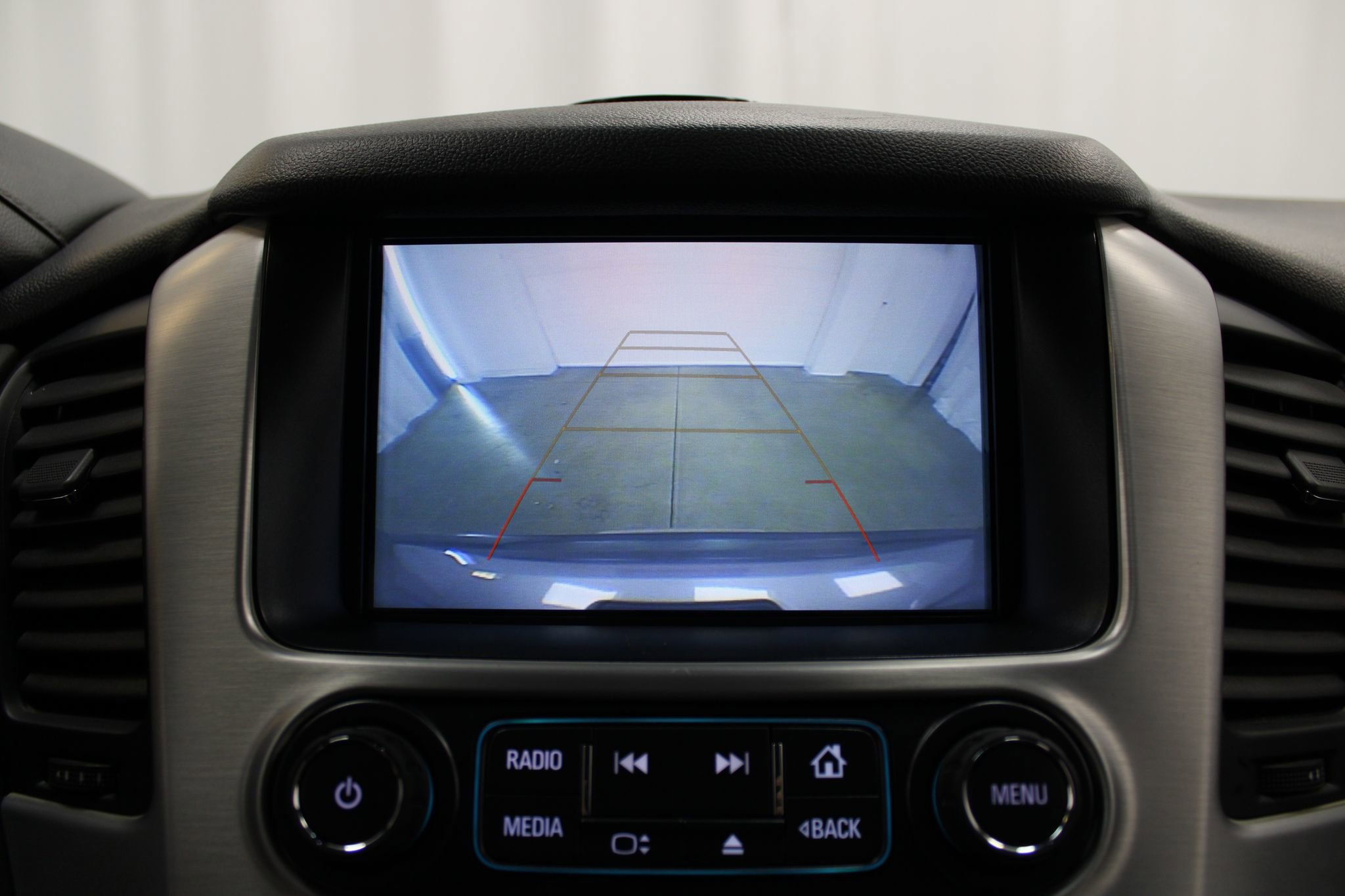 Used 2018 GMC Yukon SLT image 50