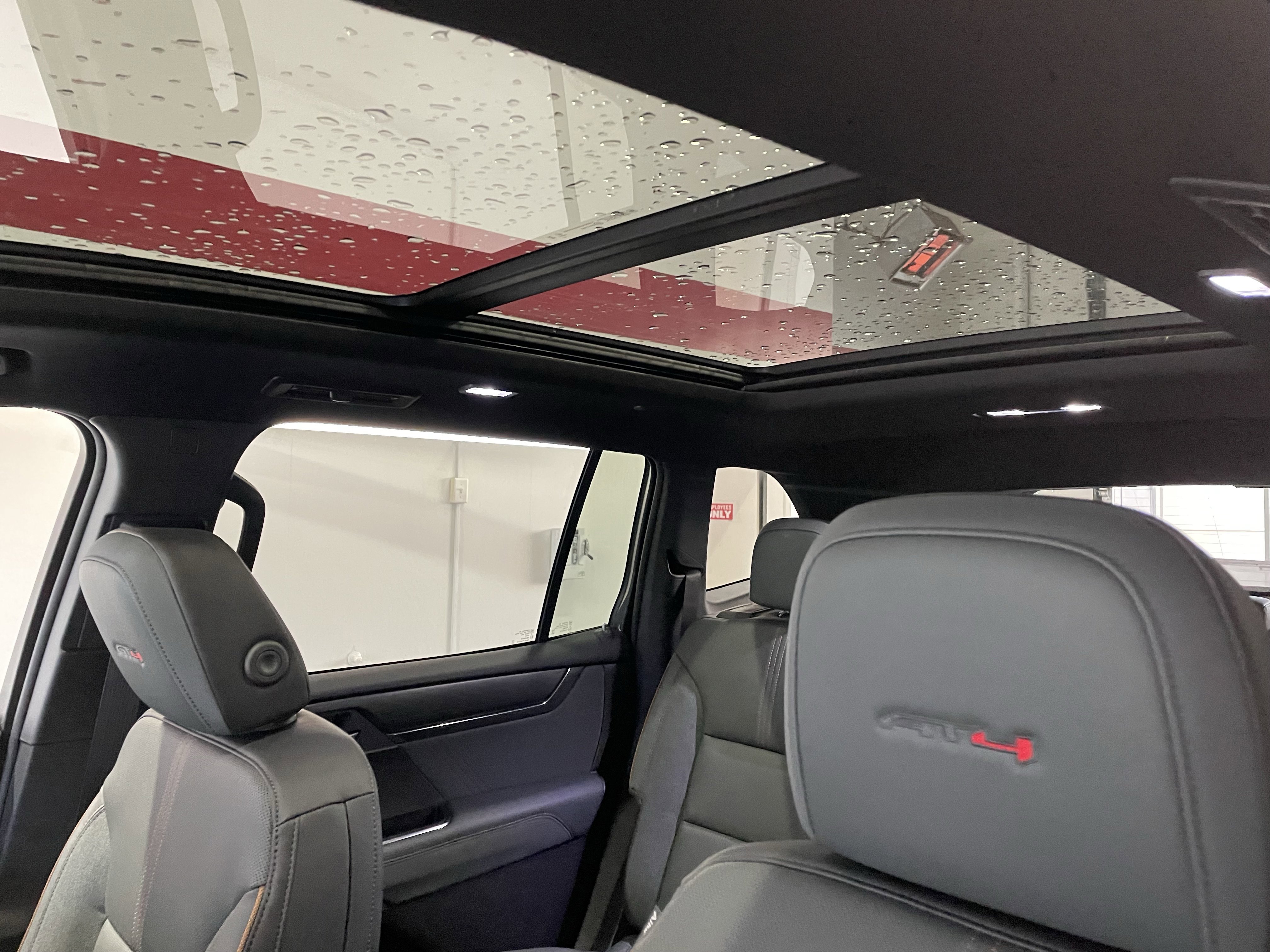 New 2026 GMC Acadia AT4 w/ Luxury Package image 16