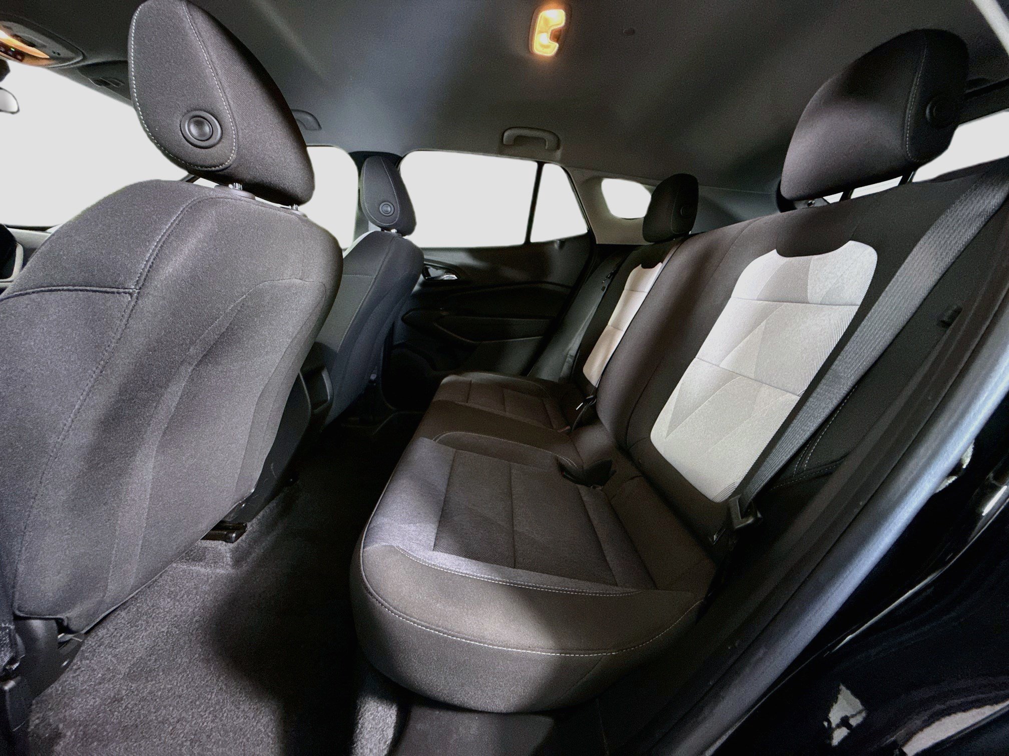 Used 2024 Chevrolet Trax LS w/ LS Convenience Package FWD image 24