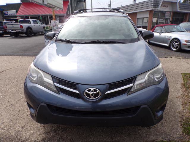 Used 2014 Toyota RAV4 LE image 2