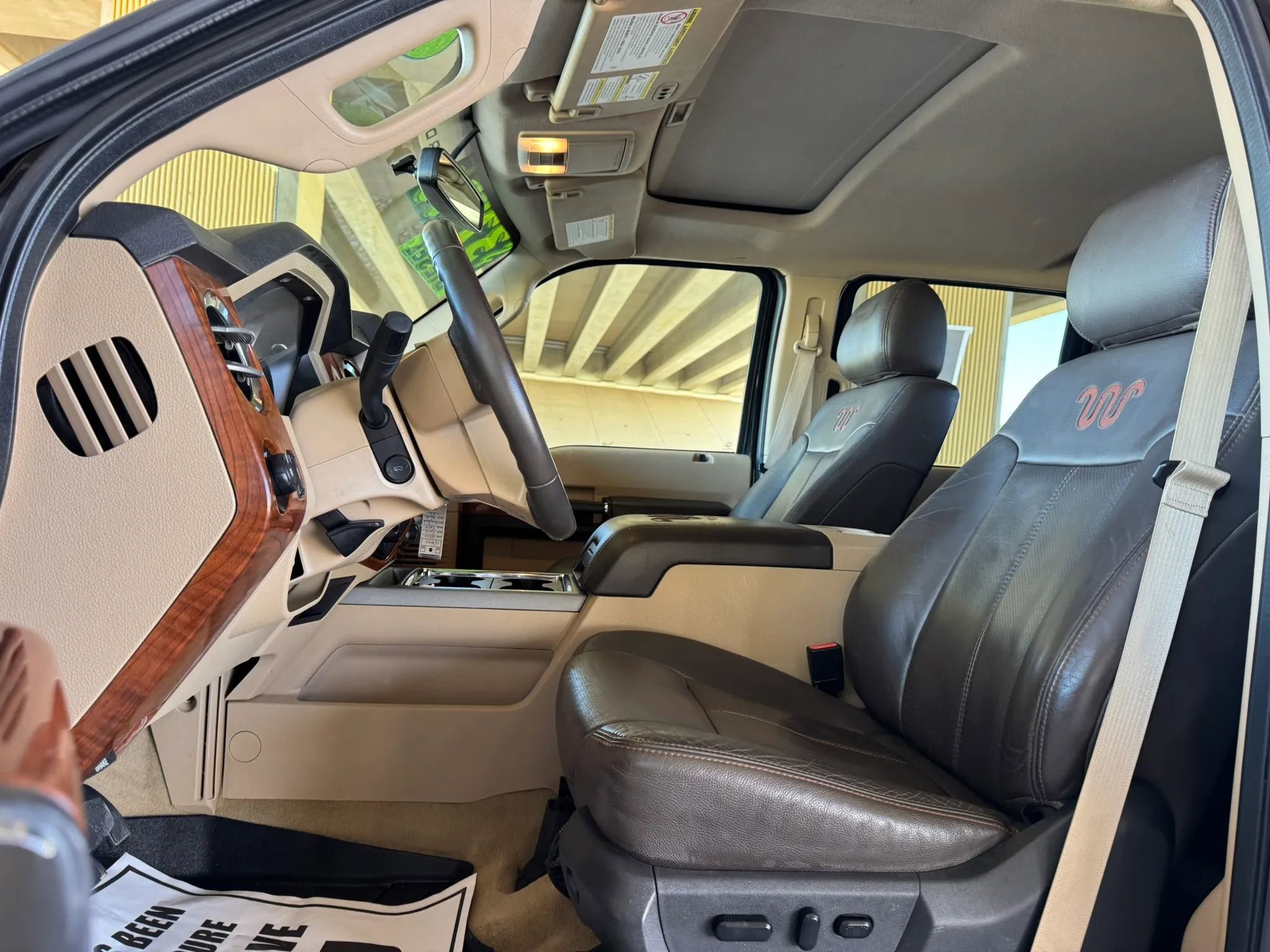 Used 2016 Ford F250 King Ranch w/ FX4 Off-Road Package image 14