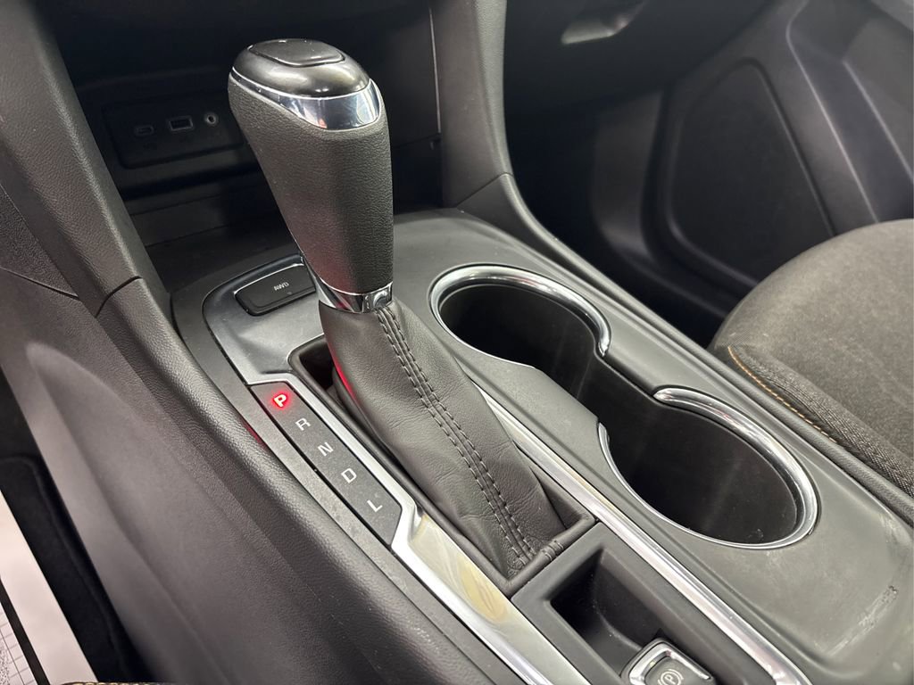 Used 2019 Chevrolet Equinox LT w/ LPO, Cargo Package image 29