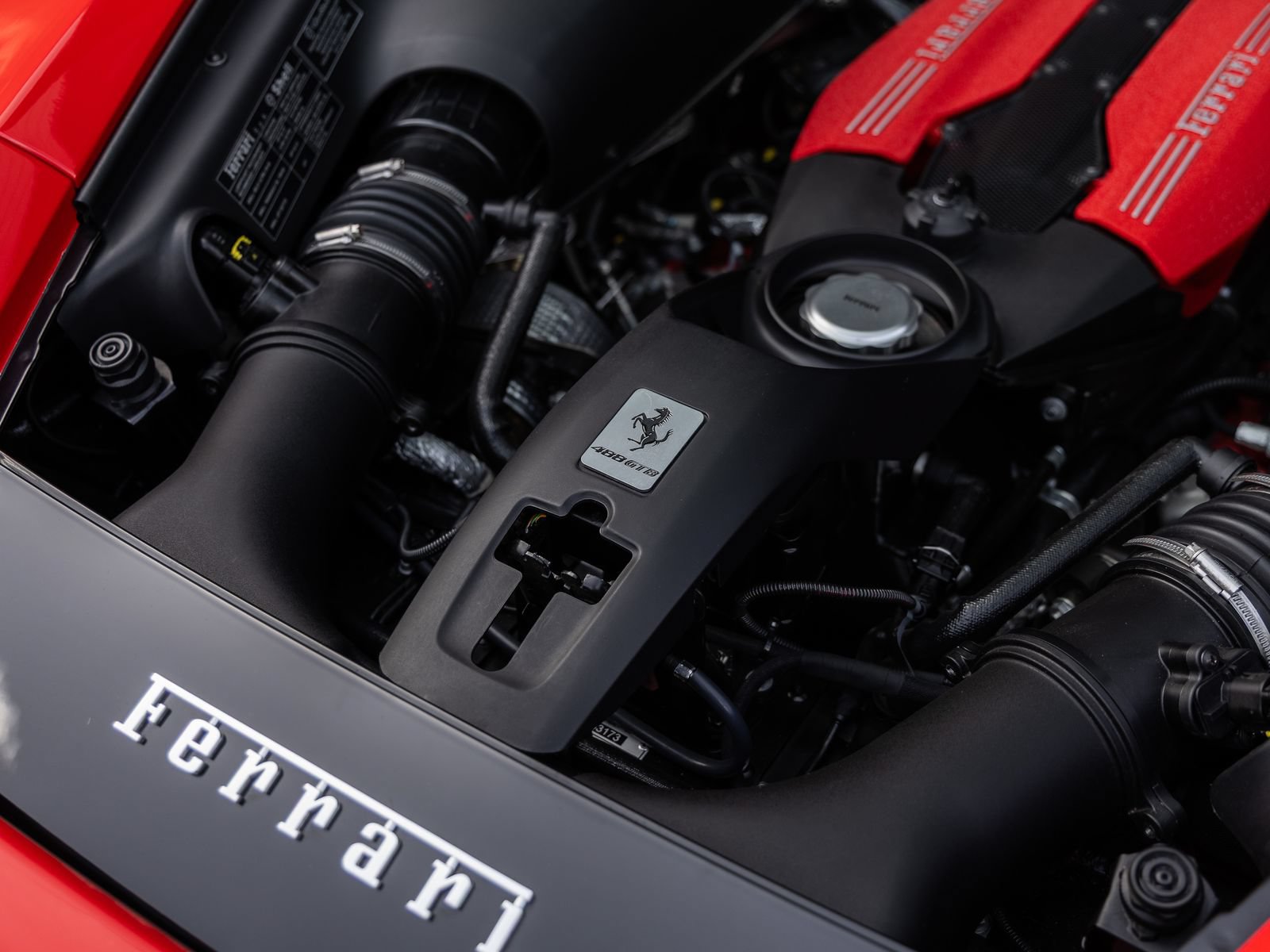 Used 2017 Ferrari 488 GTB RWD image 51