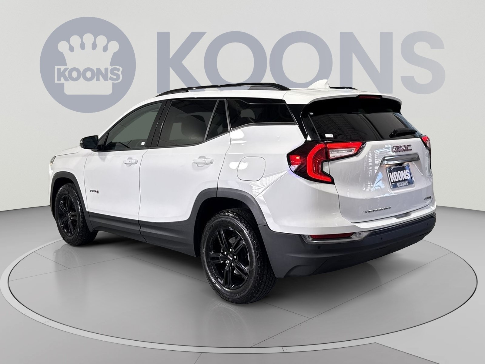 Used 2023 GMC Terrain AT4 AWD/4WD image 8