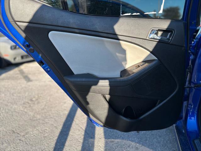 Used 2013 Kia Optima SX w/ Limited Pkg image 16