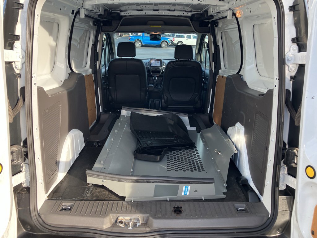 Used 2020 Ford Transit Connect XL image 32