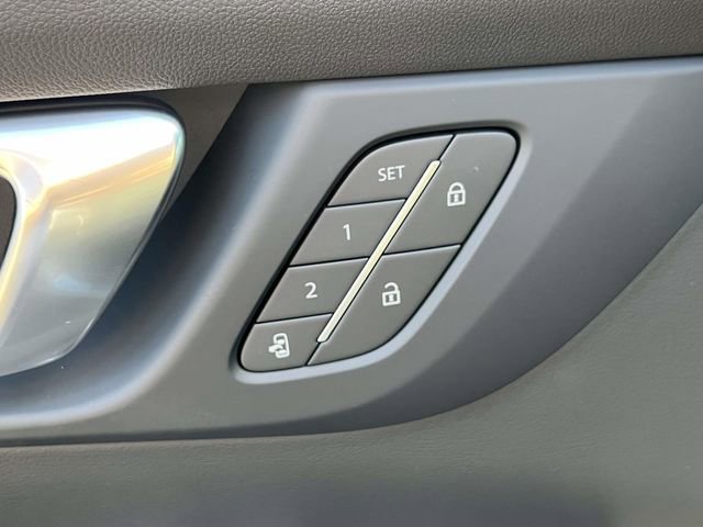 New 2026 Buick Enclave Sport Touring w/ Power Package image 17