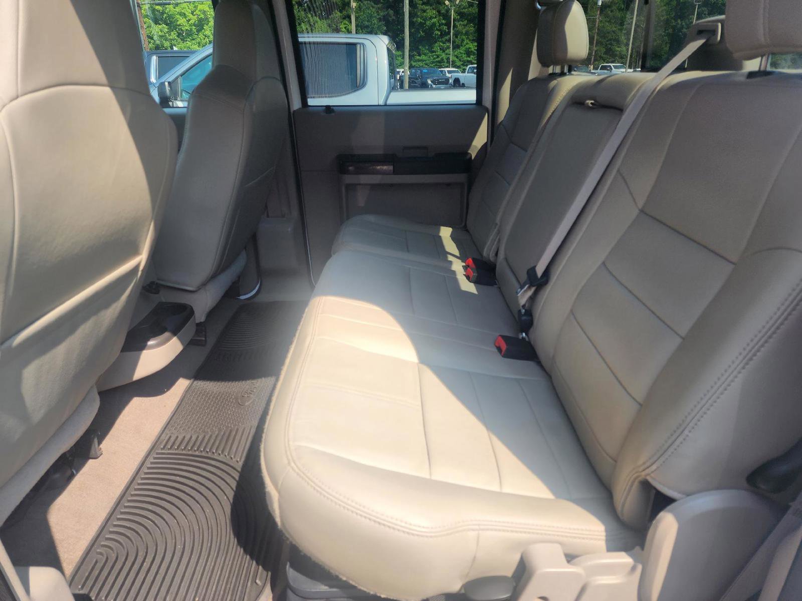 Used 2010 Ford F250 XL image 11