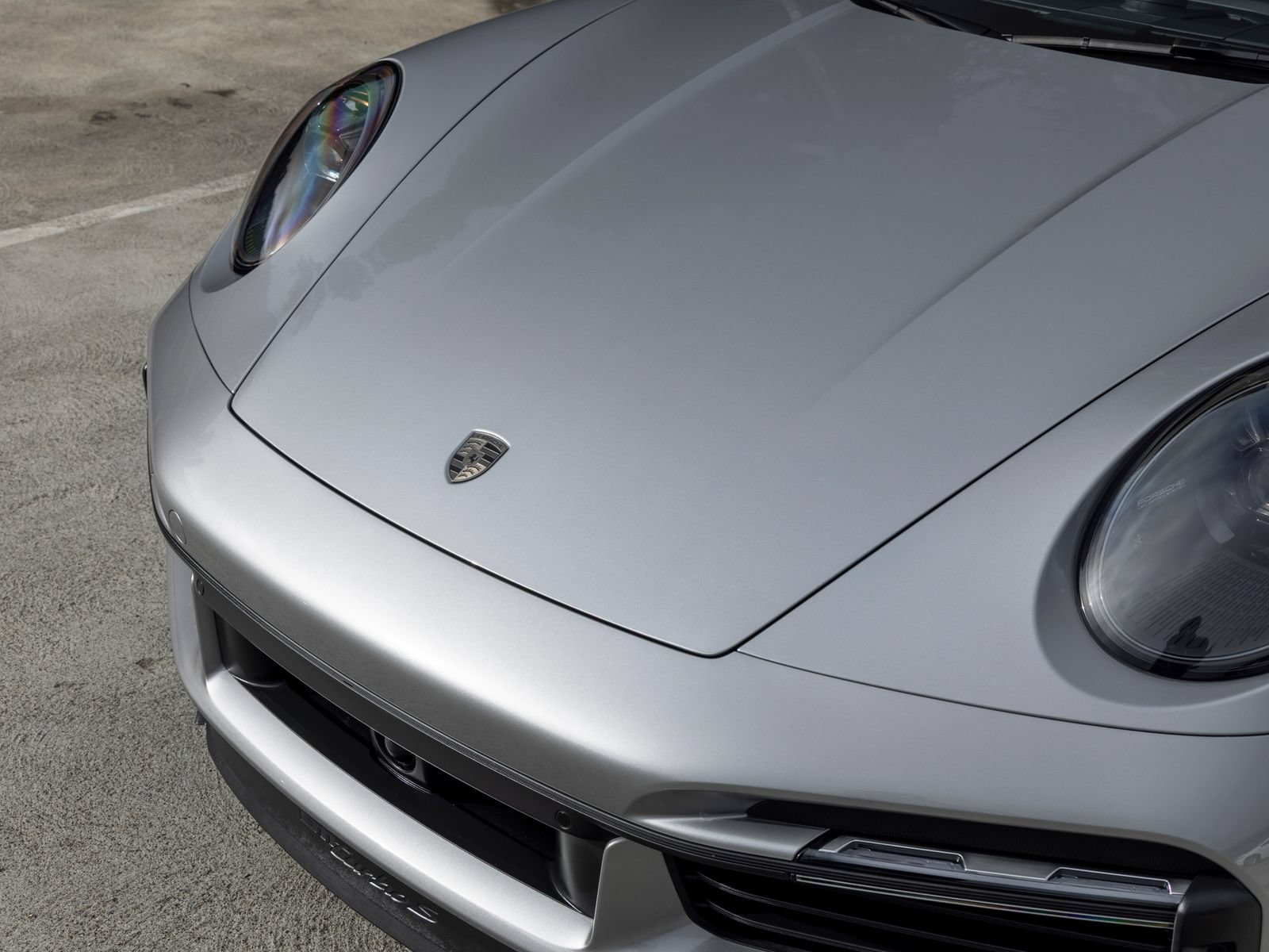 Certified 2025 Porsche 911 Turbo AWD/4WD image 16