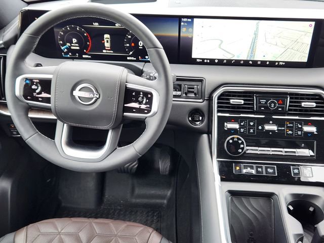 Used 2025 Nissan Armada Platinum Reserve RWD image 29