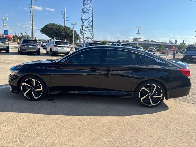 Certified 2018 Honda Accord Sport image 4