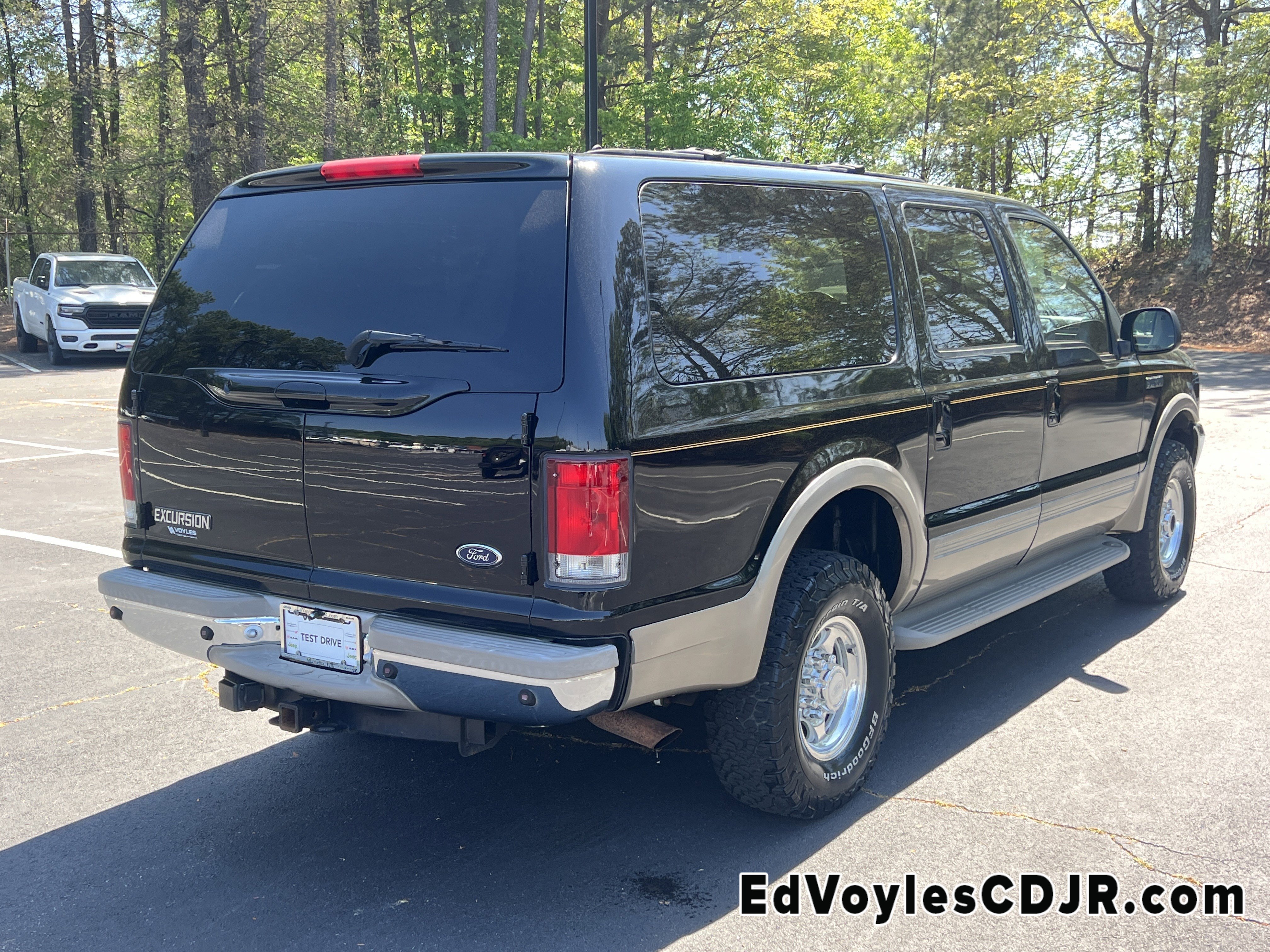 Used 2000 Ford Excursion Limited image 8