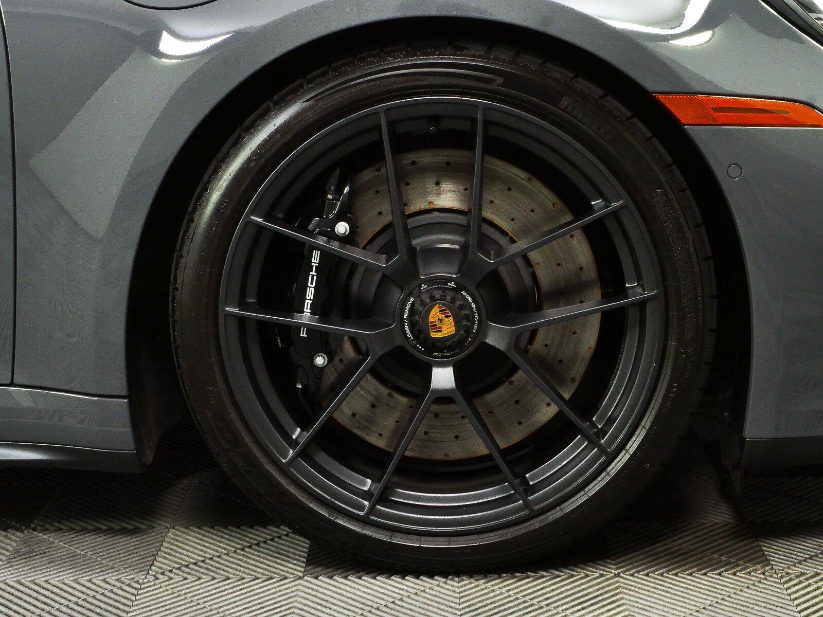 New 2026 Porsche 911 Carrera GTS RWD image 32