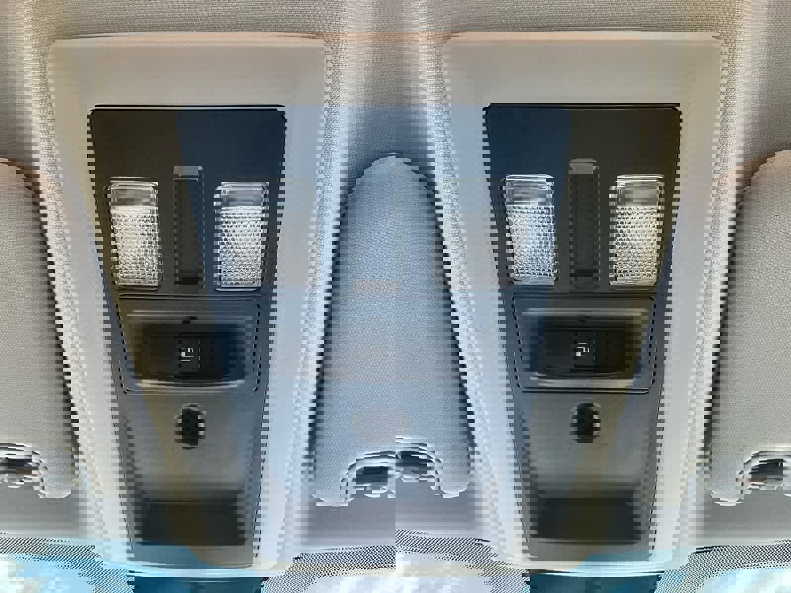 Used 2018 RAM 1500 Classic SLT image 24