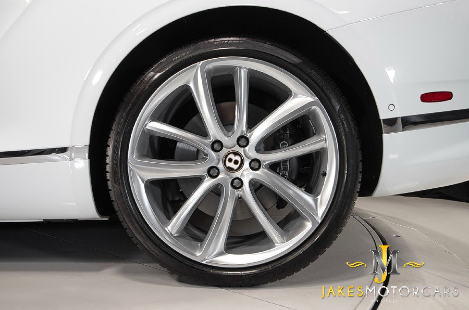 Used 2020 Bentley Continental GT V8 First Edition image 54