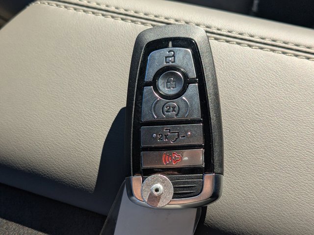 New 2026 Ford F450 Platinum w/ Platinum Plus Package image 30