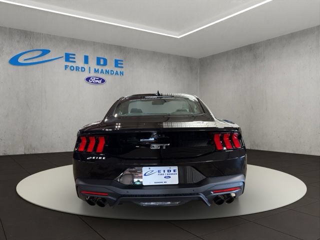 New 2026 Ford Mustang GT Premium w/ GT Performance Package RWD image 10