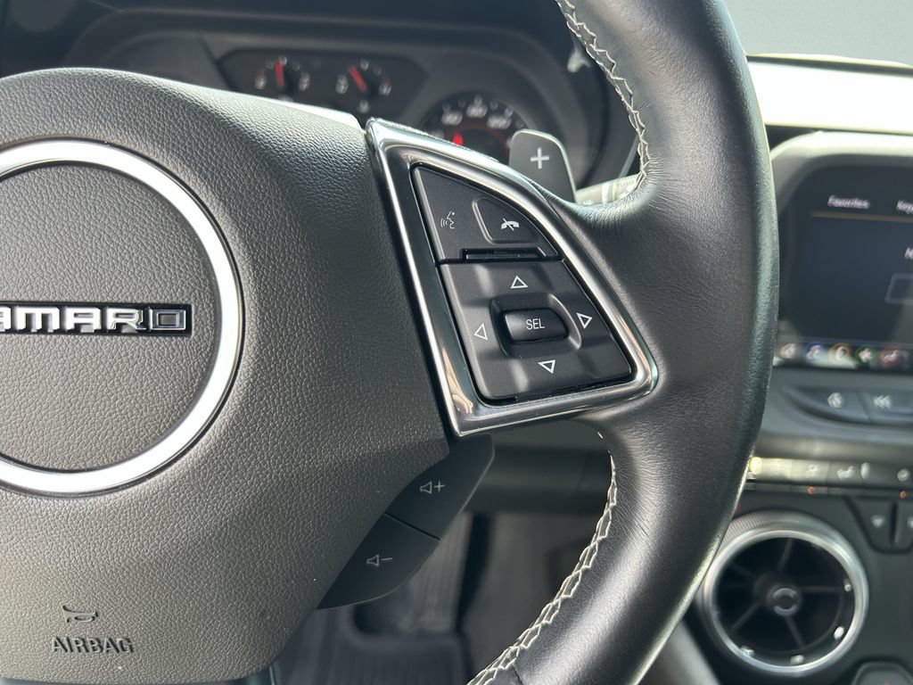 Used 2024 Chevrolet Camaro LT w/ Technology Package RWD image 26